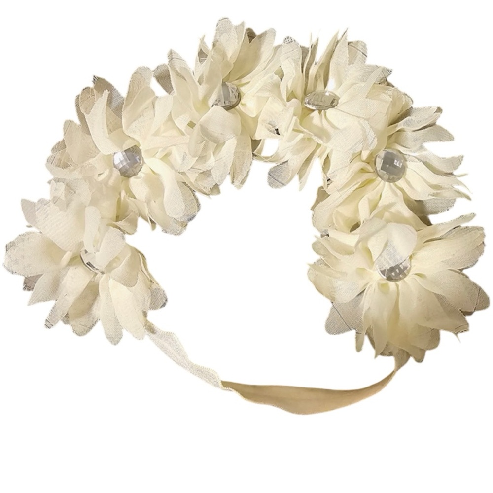 Cream Floral Hair Accessory - Picture 2 of 9
